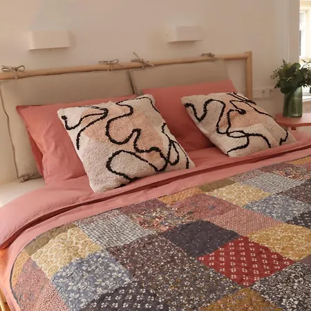 Spacious Tranquil Sunny In Center With Ac, 4k Tv Appartement Budapest